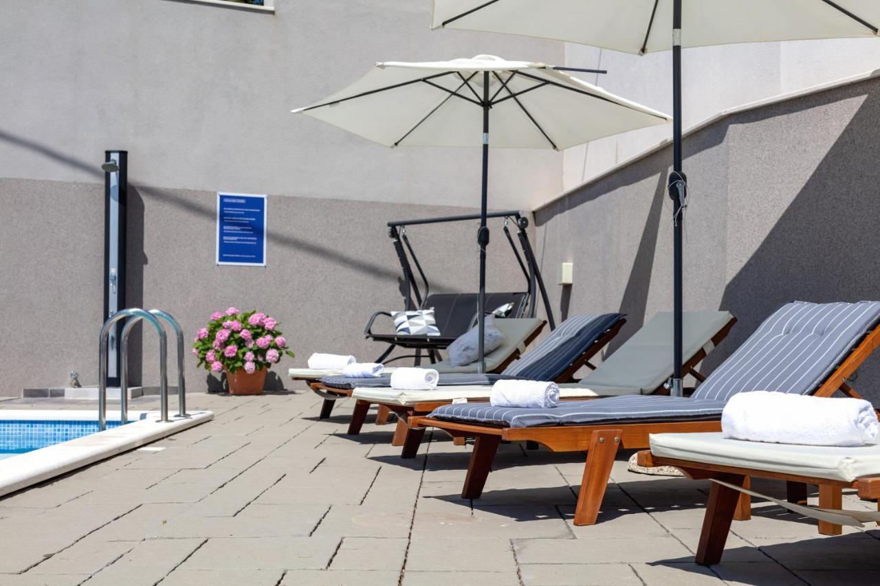 Holiday Home Dajana بيساك المظهر الخارجي الصورة